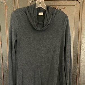 Cabi cowl neck tshirt
